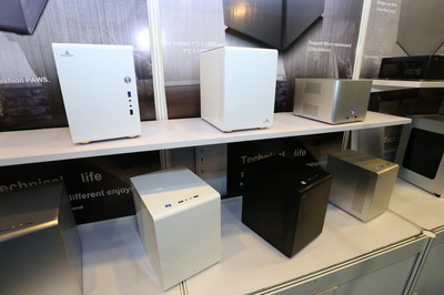 铝一佰铝制机箱等周边产品火热参展_机电散热图赏_太平洋电脑网